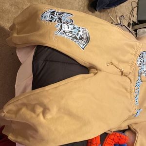 comfy light brown hoodie and sweatpants